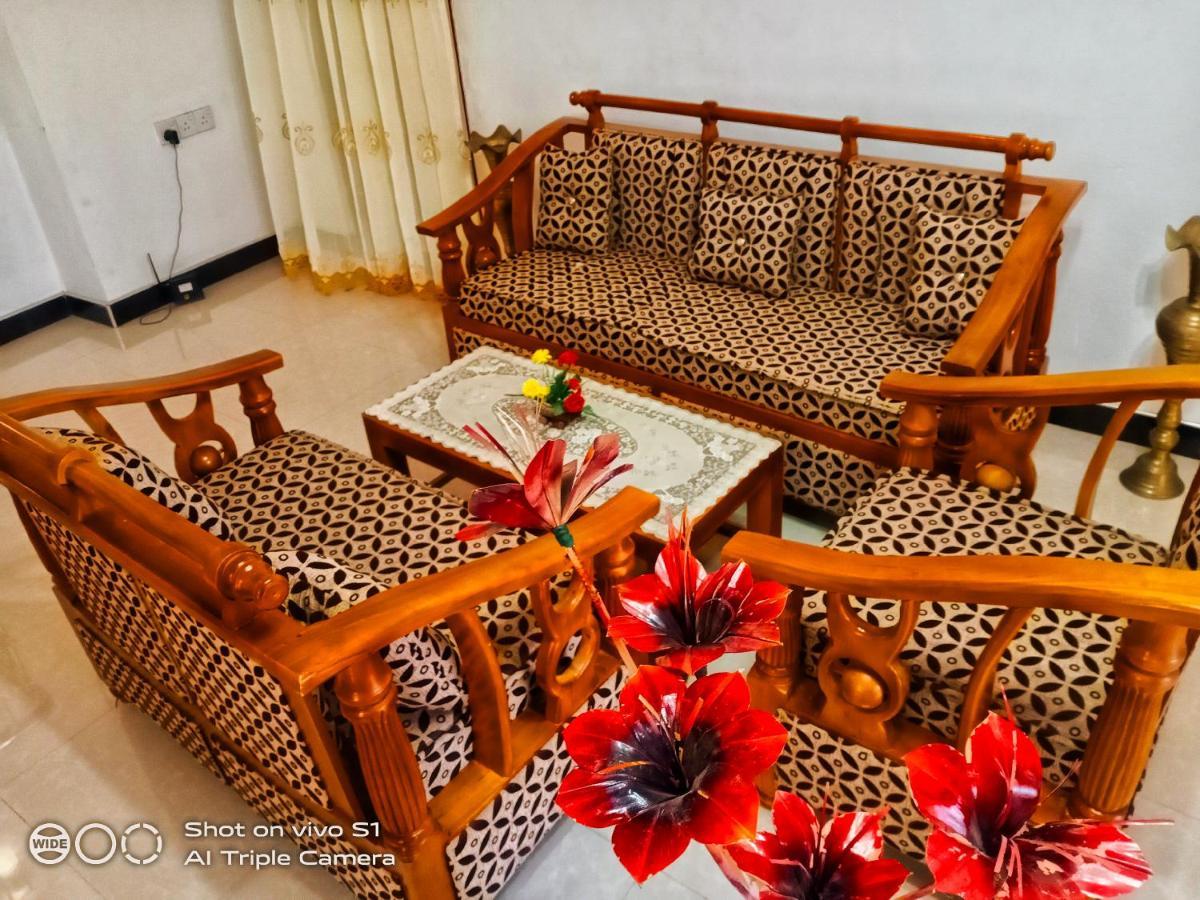 Relax Homestay Tangalle Exterior foto